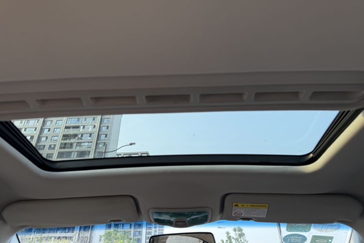 Used Roewe 350 2014 1.5L Manual Swift Edition
