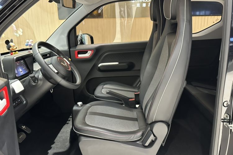 Used Wuling Hongguang MINIEV 2022 GAMEBOY 300km Enthusiast Model with Lithium Iron Phosphate
