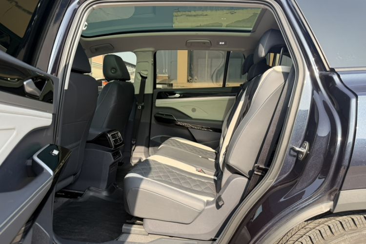 Used Volkswagen ID.6 CROZZ 2022 Long-Range PRO Edition