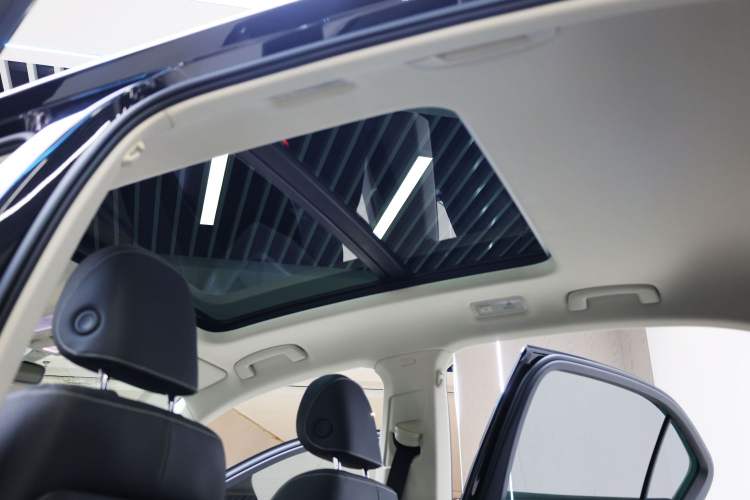 Used Volkswagen Phideon 2019 380TSI Two-Wheel Drive Business Edition China VI Standard
