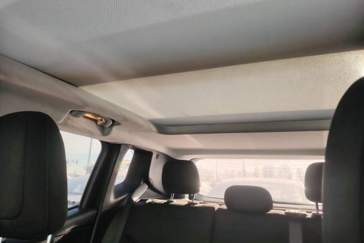 Used  Renegade 2017 180T Automatic Jingneng Edition
