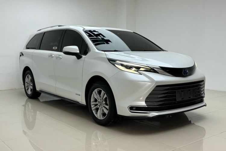 Used Toyota Sienna 2021 2.5L Hybrid Ultimate Edition
