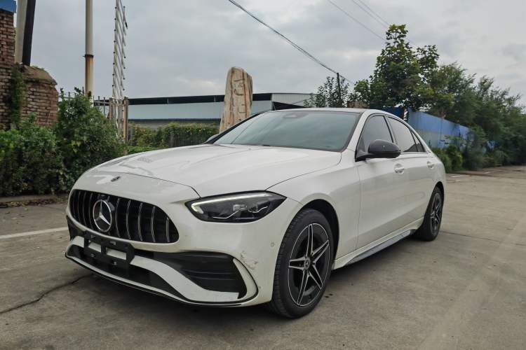 Used Mercedes-Benz C-Class 2023 Restyled C 260 L Night Edition Sports Version
