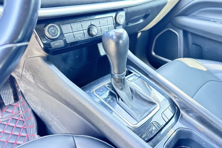 Used  Compass 2021 220T Automatic Elite Edition
