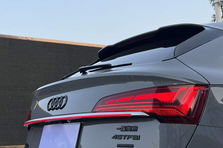 Used Audi Q5L Sportback 2022 45 TFSI Luxury Model