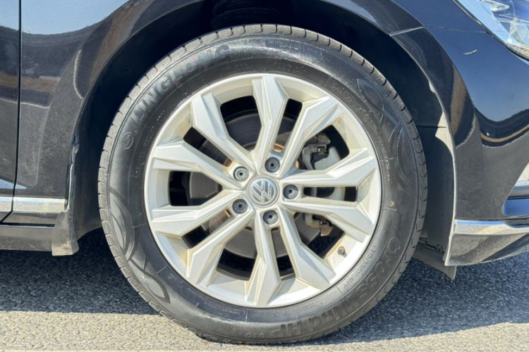 Used Volkswagen Magotan 2019 330TSI DSG Luxury Version China VI Standard
