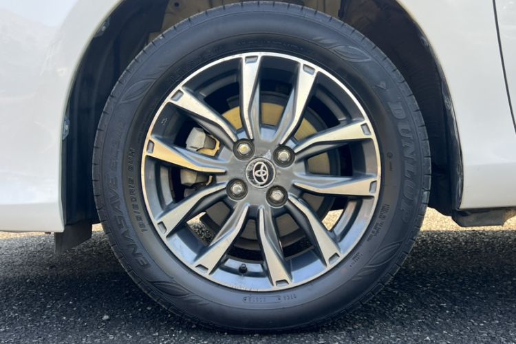 Used Toyota YARiS L 2016 Revised 1.5E CVT Charming Edition