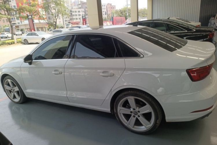 Used Audi A3 2020 Limousine 35 TFSI Style Edition China VI Emission Standard
