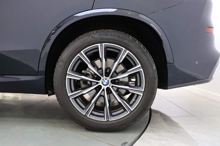 Used BMW X5 2022 Restyled xDrive 30Li Luxury Version M Sport Package
