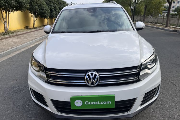 Used Volkswagen Tiguan 2015 2.0 TSI Automatic All-Wheel Drive Flagship Edition
