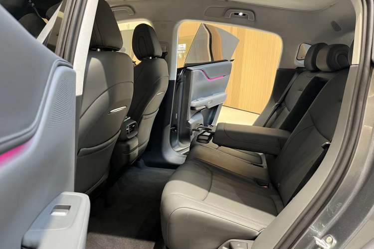 Used XPeng G6 2025 625 Long-Range Max Flagship Edition
