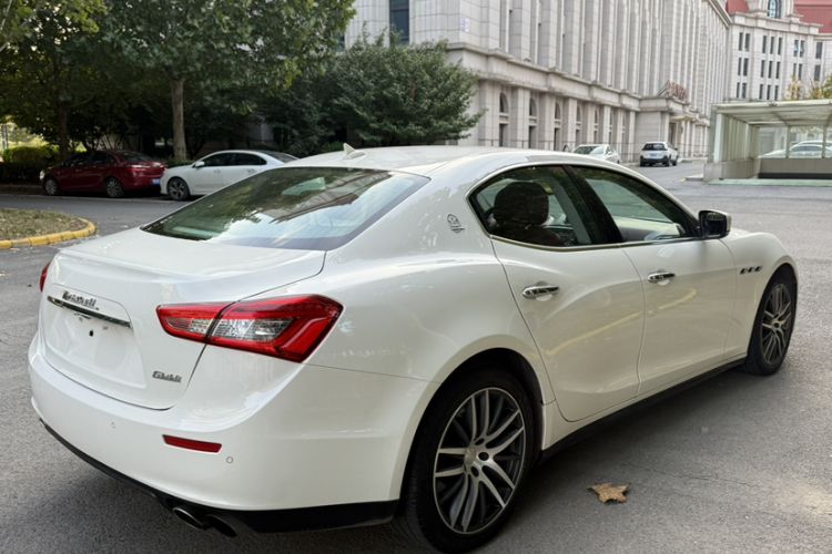 Used Maserati Ghibli 2014 3.0T Standard Edition
