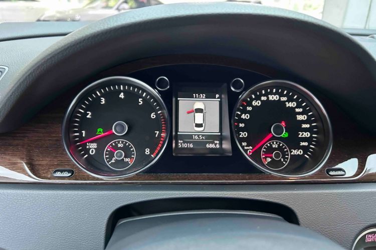 Used Volkswagen Magotan 2013 3.0 FSI Flagship Model
