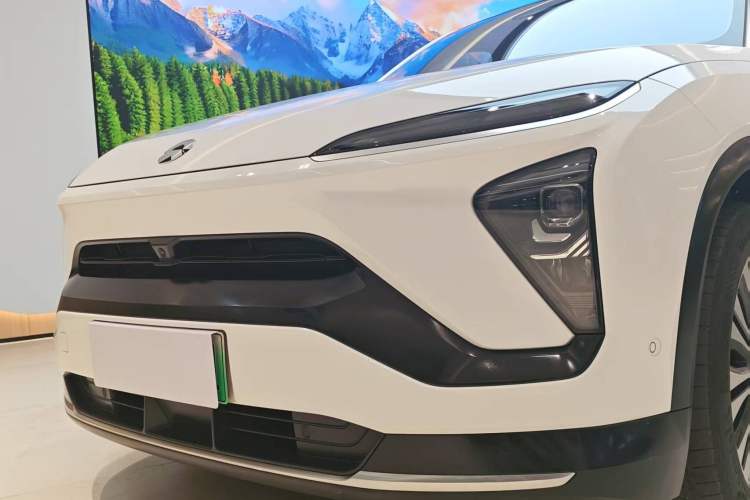 Used Nio EC6 2020 605 km Sport Edition
