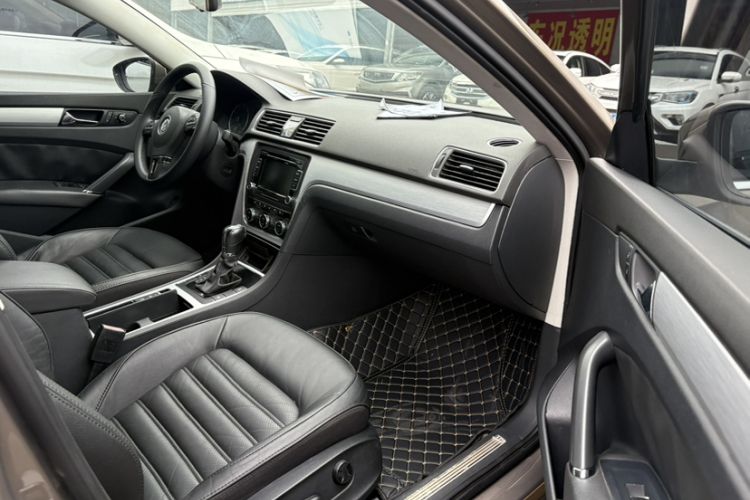 Used Volkswagen Passat 2014 1.8TSI DSG Prestige Edition
