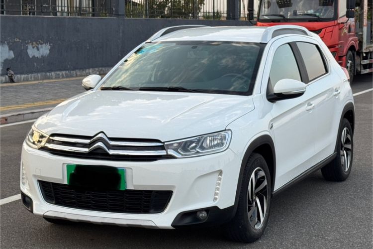 Used Citroen C3-XR 2015 1.6THP Automatic Smart Model
