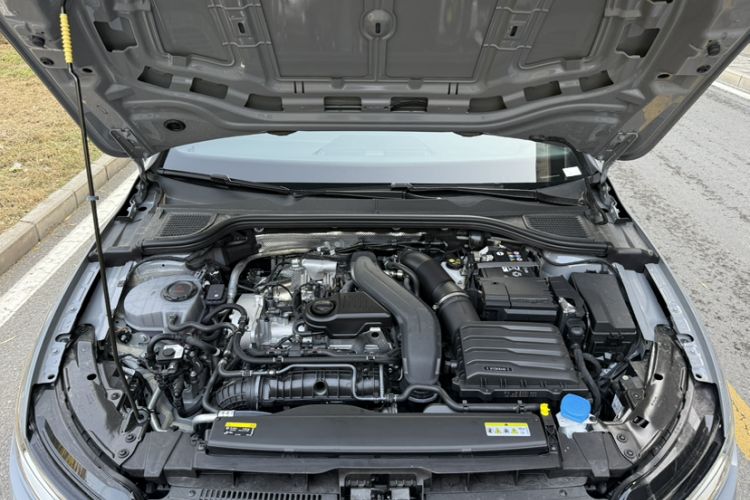 Used Volkswagen Golf 
