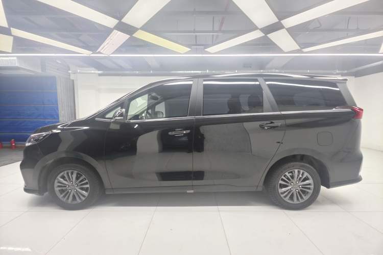 Used SAIC MAXUS EUNIQ 5 2020 1.3T PLUG-IN Elite Edition
