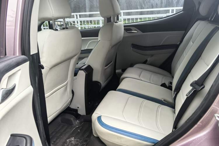 Used BYD Yuan Pro 2023 401KM Luxury Version
