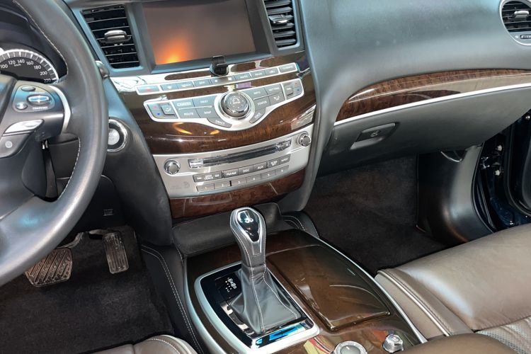 Used Infiniti QX60 2018 2.5 S/C Hybrid Four-Wheel Drive All-Terrain Version China VI Standard
