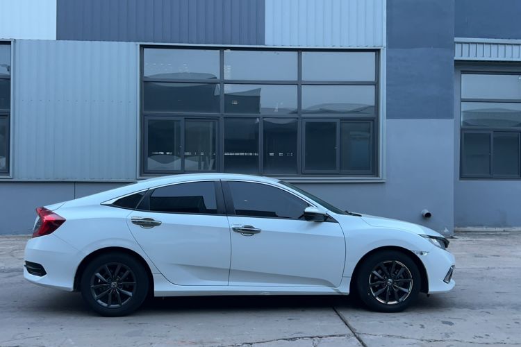 Used Honda Civic 2019 220TURBO CVT Dynamic Edition China VI