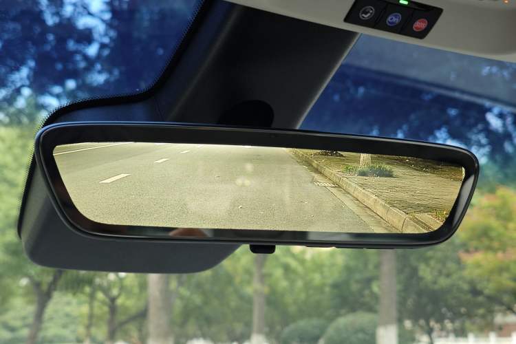 Used Buick GL8 New Energy 2024 Lu Zun Deluxe Edition 7-Seater
