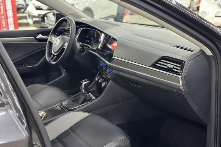 Used Volkswagen Sagitar 2021 280TSI DSG Excellence Edition
