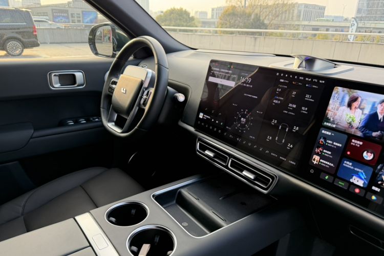 Used Li Auto L9 2022 Max model
