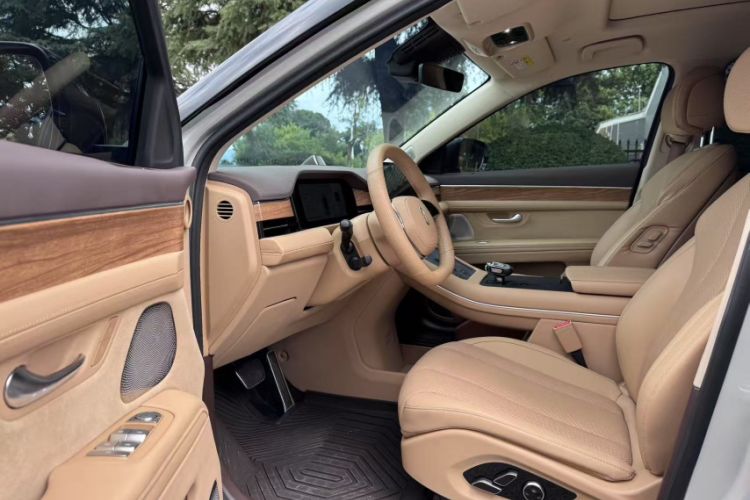 Used Hima AITO M7 2024 1.5T Intelligent Drive 4x4 Max Edition 6 Seats
