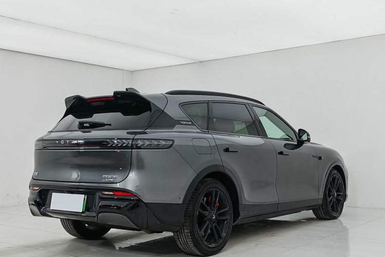 Used VOYAH FREE 2025 318 259 km All-Wheel-Drive Exploration Edition
