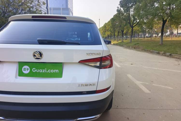 Used Skoda Kodiaq 2018 Facelifted TSI330 5-Seater Two-Wheel-Drive Luxury Enjoyment Edition
