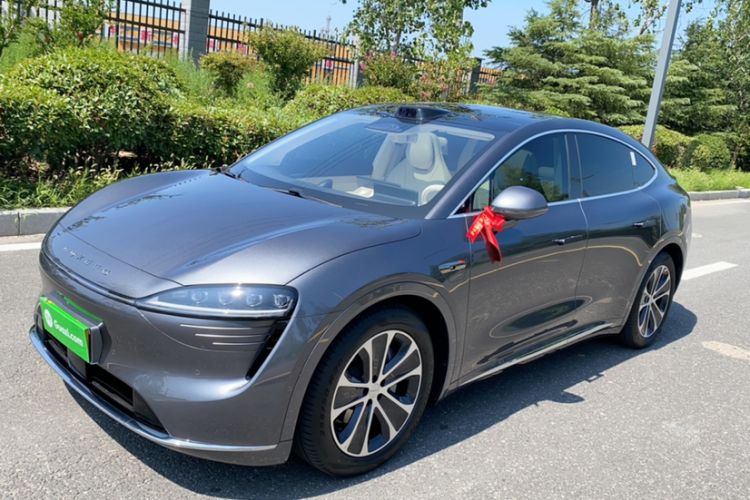 Used Hima Luxeed R7 2024 All-Electric 802 km Max
