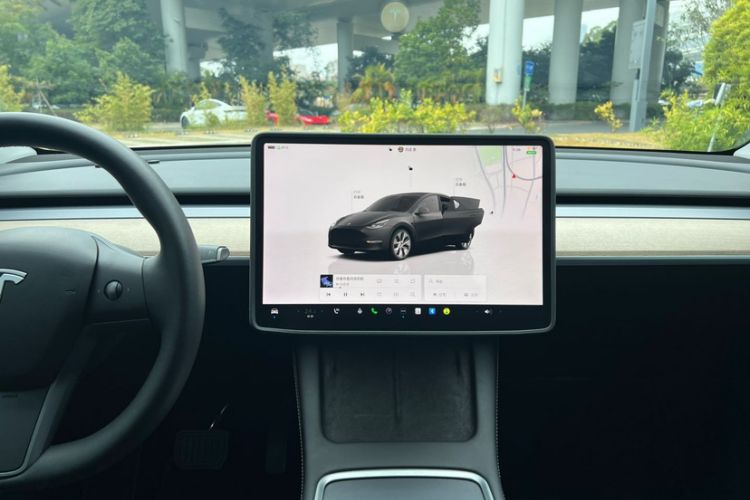 Used Tesla Model Y 2022 Rear-Wheel-Drive Version