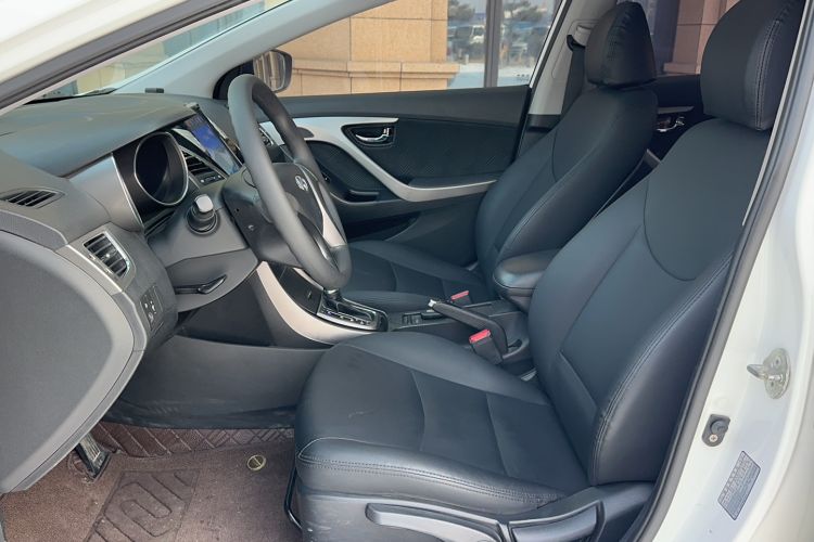 Used Hyundai Elantra 2013 1.6L Automatic Leading Model