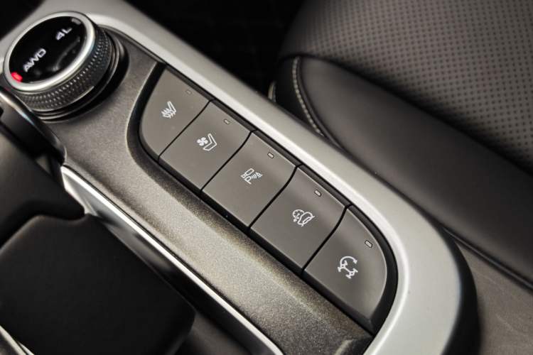 Used Tank 300 2021 City Edition 2.0T—Truly Stylish
