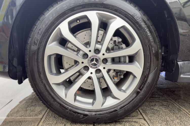 Used Mercedes-Benz GLE 2017 GLE 320 4MATIC Dynamic Model
