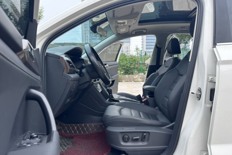 Used Volkswagen Tharu 2021 280TSI Two-Wheel-Drive Luxury Plus Edition