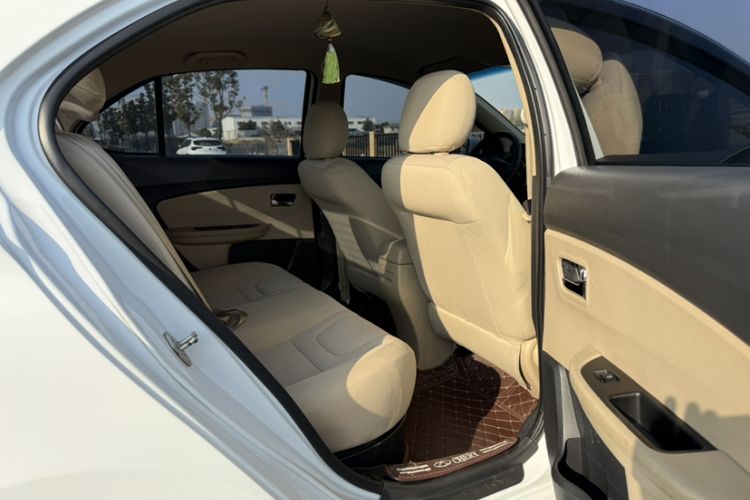 Used Chery E3 2015 1.5L Manual Fashion Model