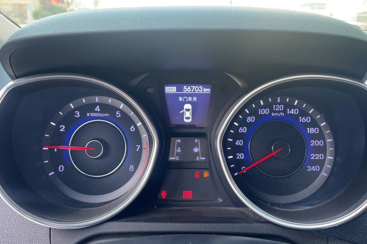 Used Hyundai Elantra 2016 1.6L Manual Prestige Edition
