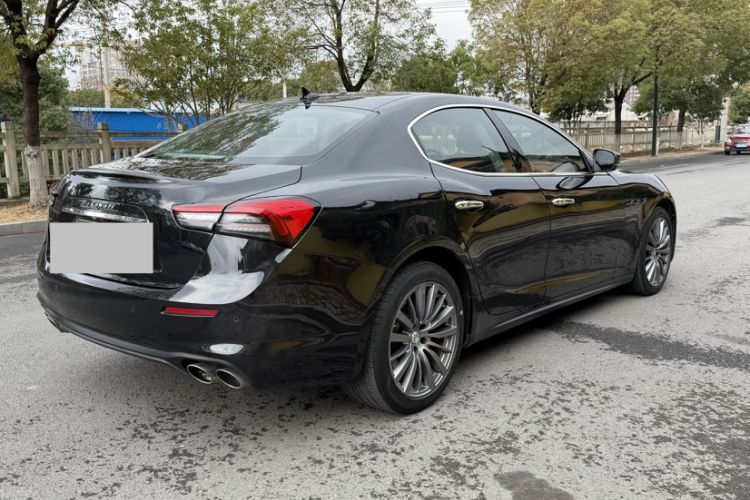 Used Maserati Ghibli 2021 2.0T Sharp Edition
