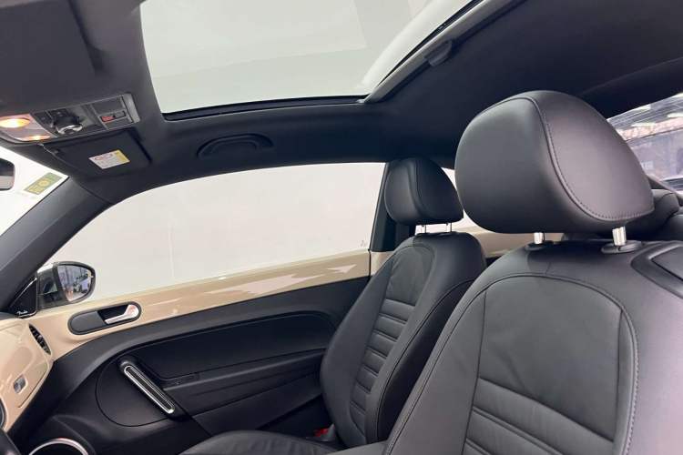 Used Volkswagen Beetle 2019 280TSI Collector's Edition
