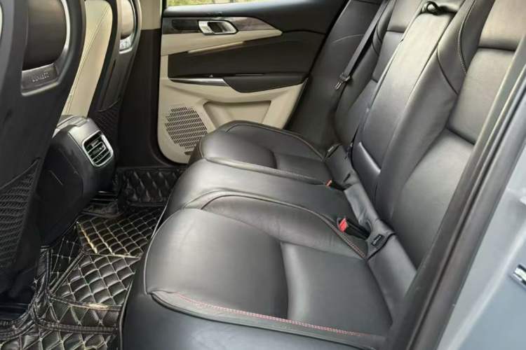 Used Lynk & Co 02 2018 1.5T DCT Two-Wheel Drive Zhaopu Version China V Standard
