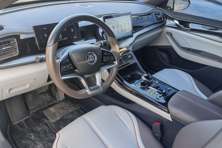 Used BYD Qin PLUS 2023 Champion Edition EV 510KM Leading Model