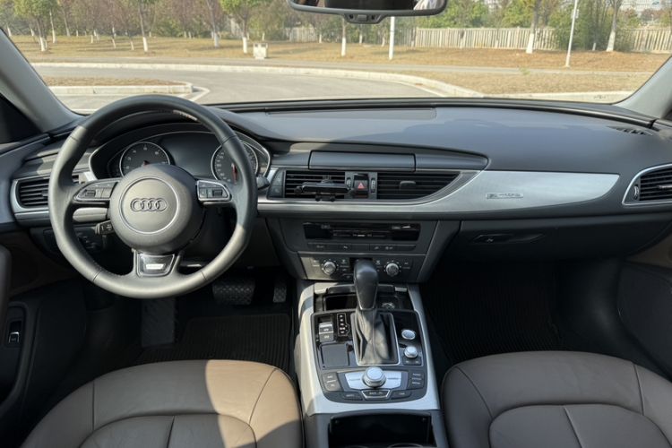 Used Audi A6 2015 3.0T allroad quattro
