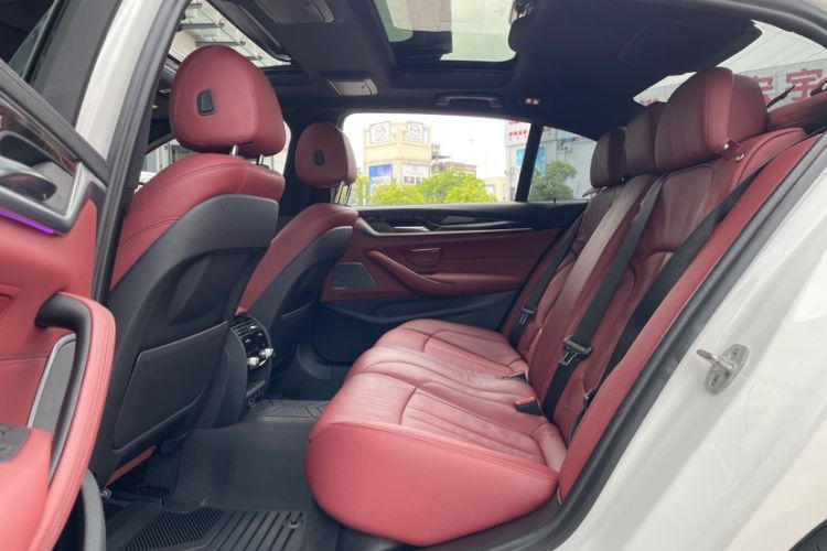 Used BMW 5 Series 2018 530Li Luxury Edition M Sport Package
