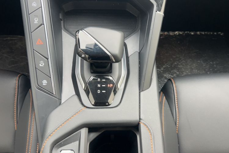 Used Lynk & Co 06 EM-P 2022 PHEV 84 km Range Pro Version
