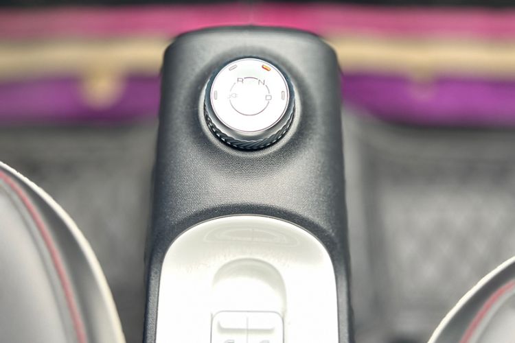 Used Wuling Hongguang MINIEV 2022 GAMEBOY 200km Gaming Edition with Lithium Iron Phosphate