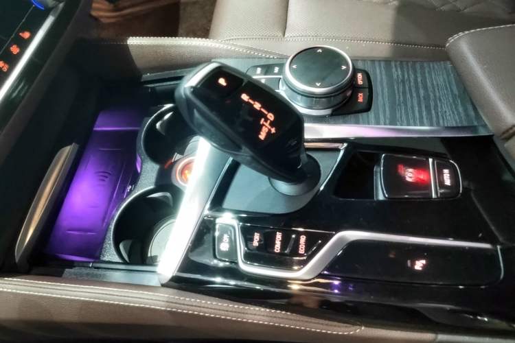 Used BMW 5 Series 2021 530Li Leading Model M Sport Package
