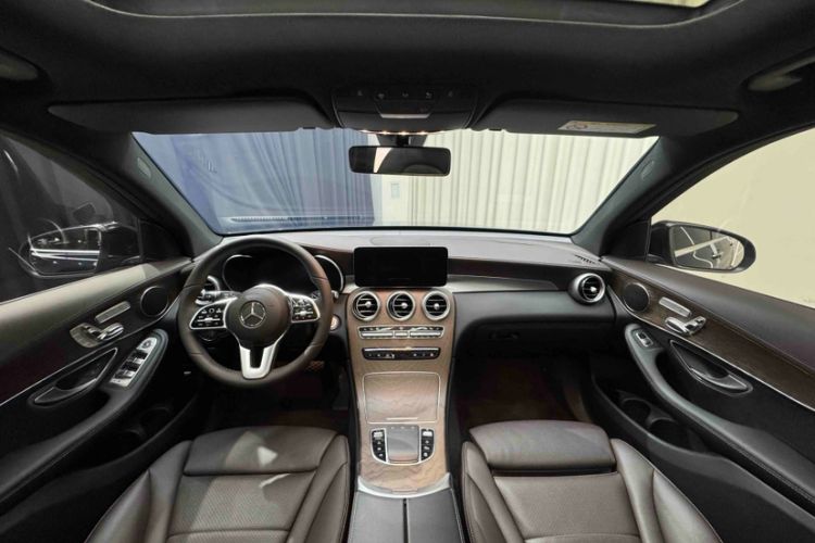 Used Mercedes-Benz GLC 2022 Second Facelift GLC 260 L 4MATIC Luxury Edition