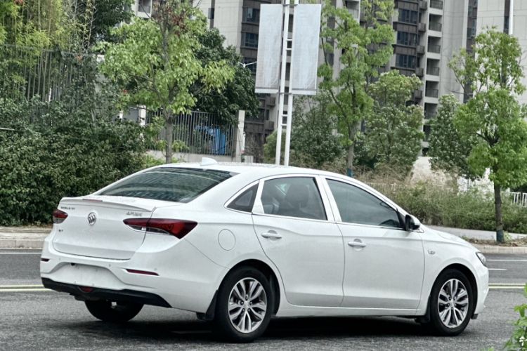 Used Buick GT 2018 18T Automatic Elite Model
